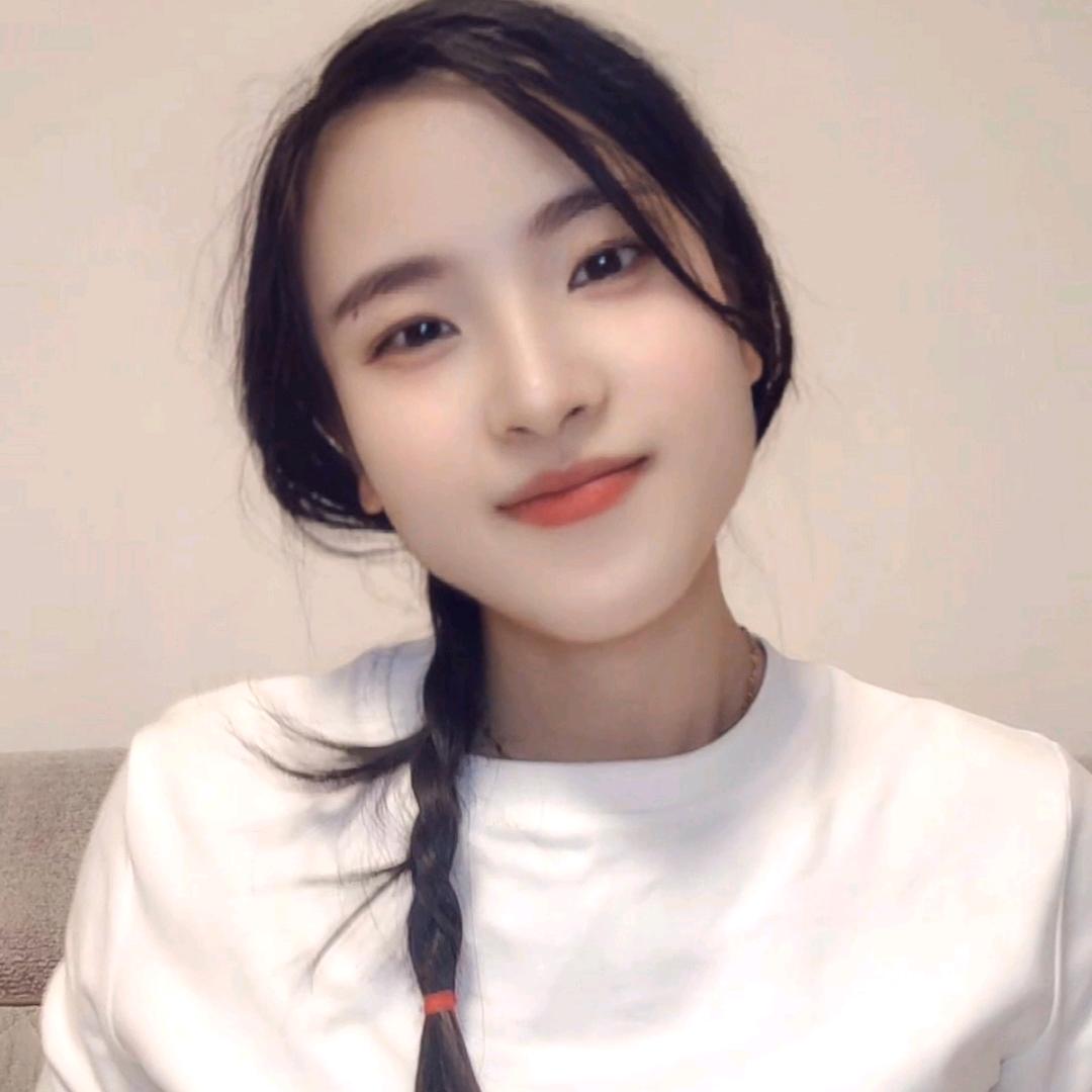 很②的小姐姐🤗
