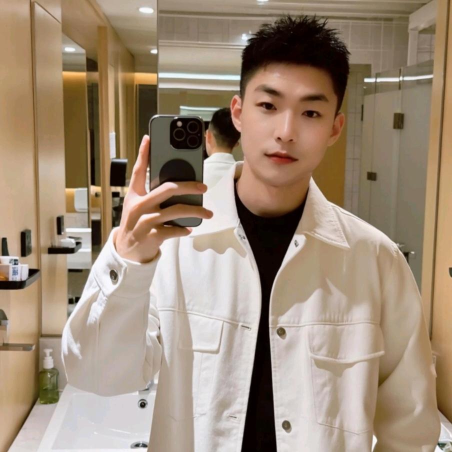 AAA小🇨🇳强 