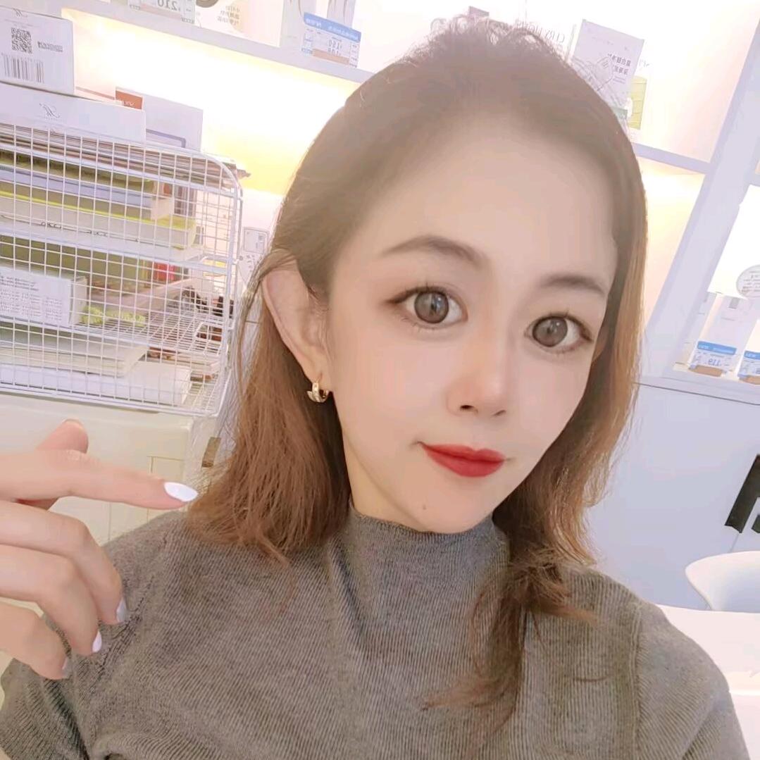 奕雯
