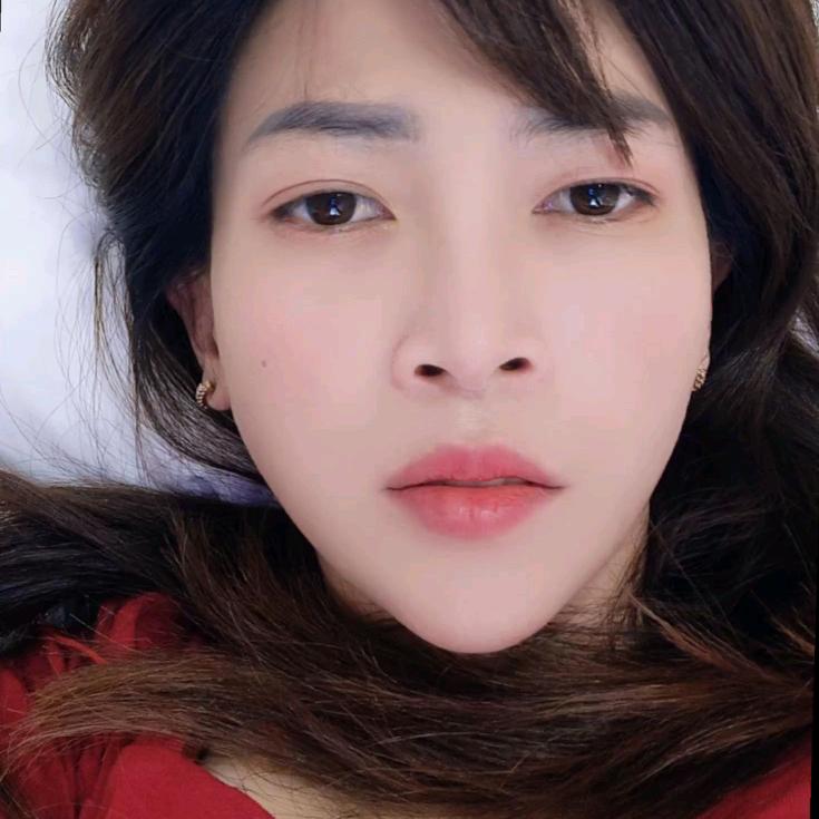 我是一个非常愚蠢的女人，