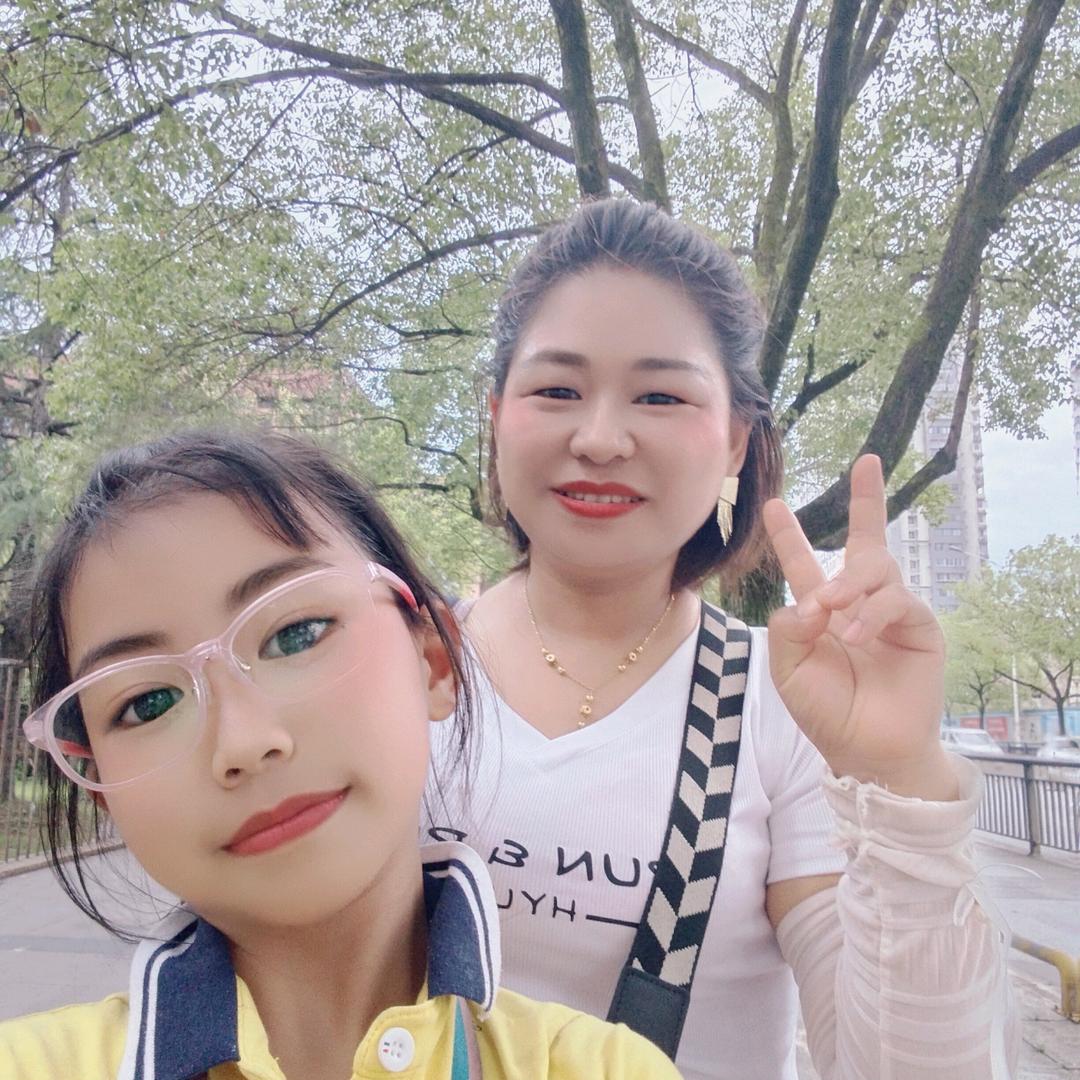绽放的花朵