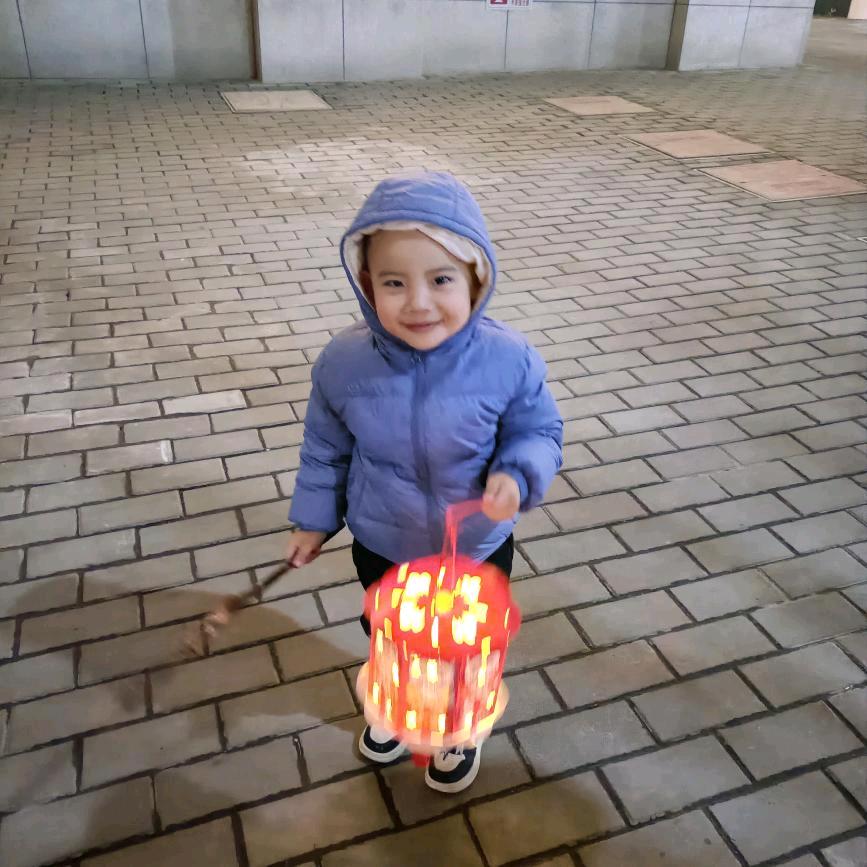 余生不谈感情$只谈钱&