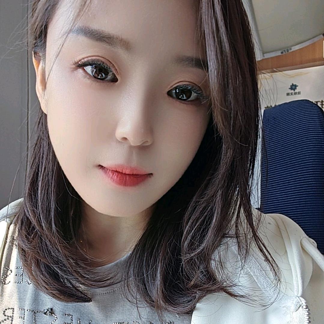 开👫店的茜姐姐！