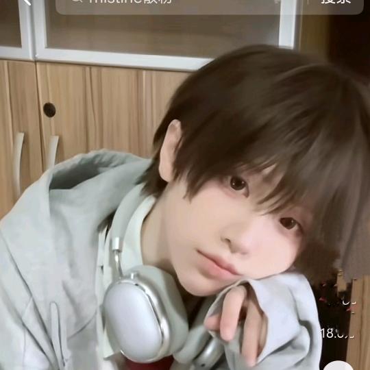 轻舟已过万重山