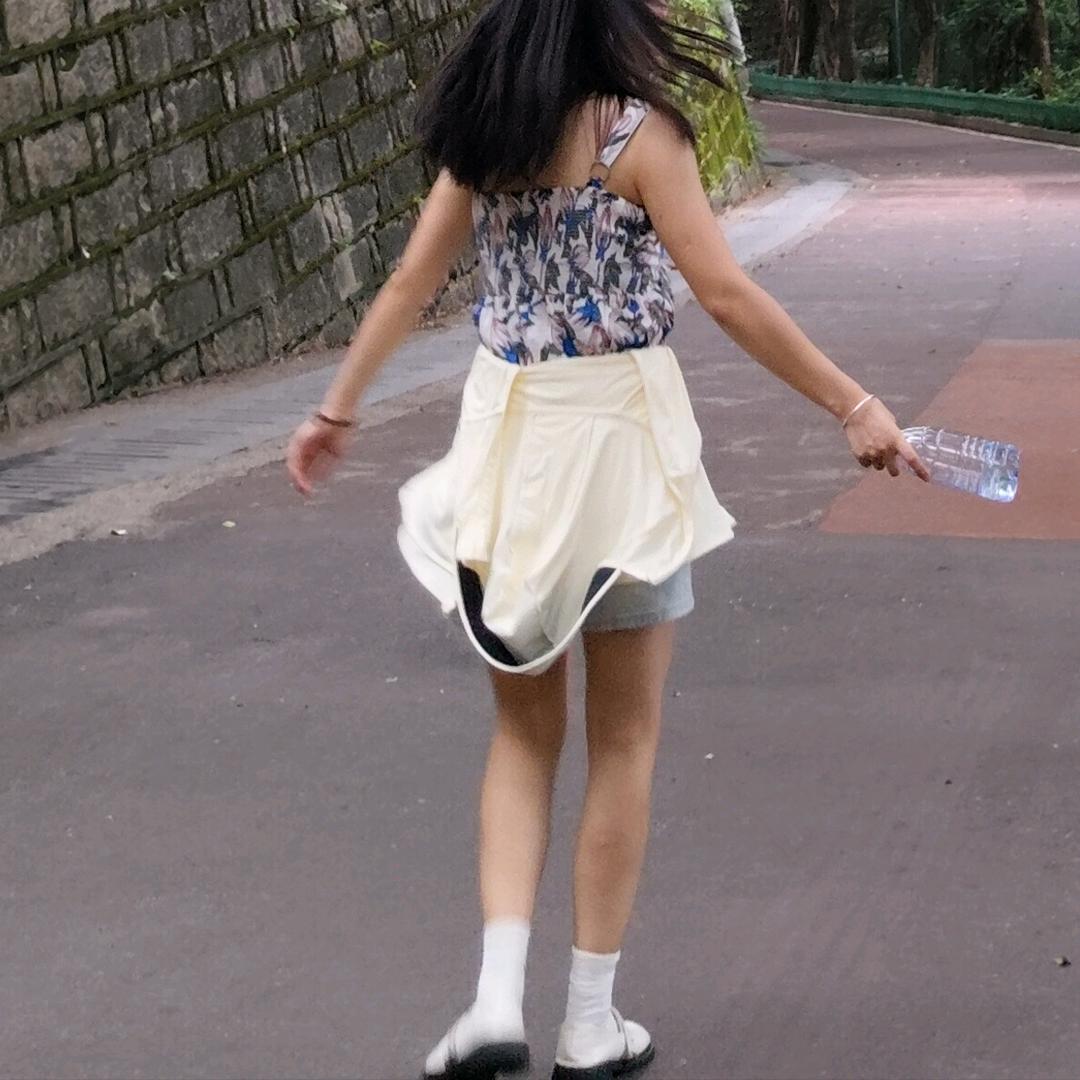 梁梁153吖