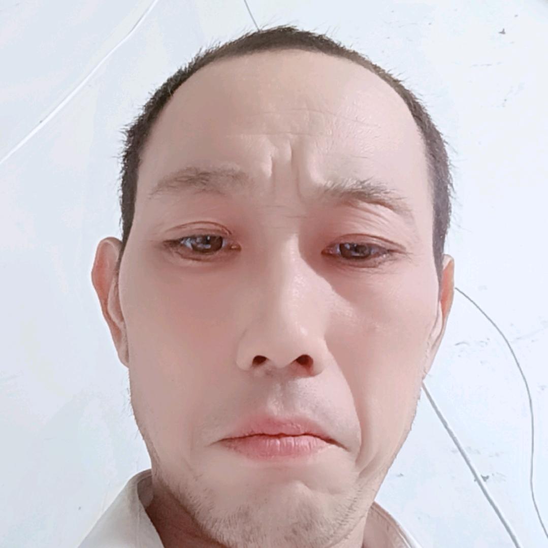 李传英，李传秀