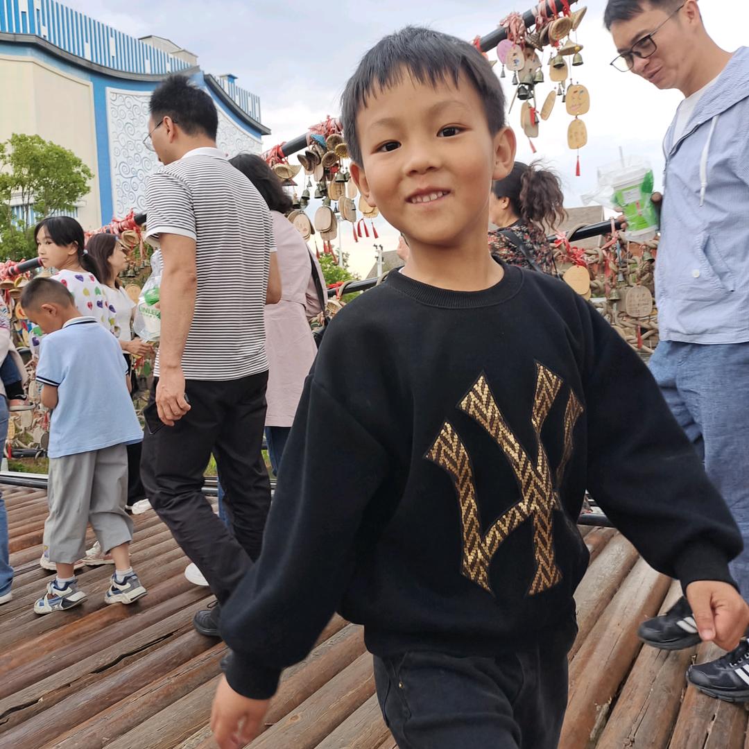 🇨🇳亮哥🇨🇳