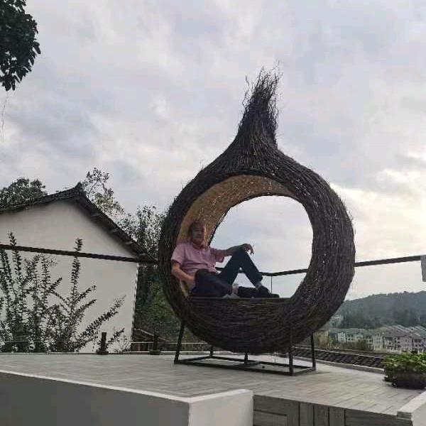 谢中华
