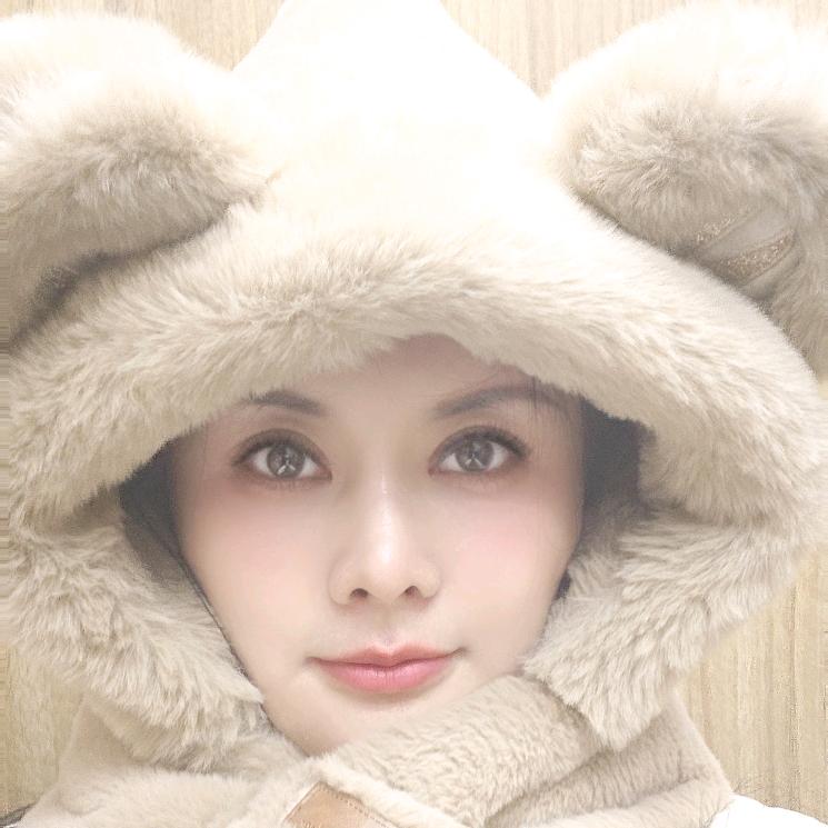 @莹荧