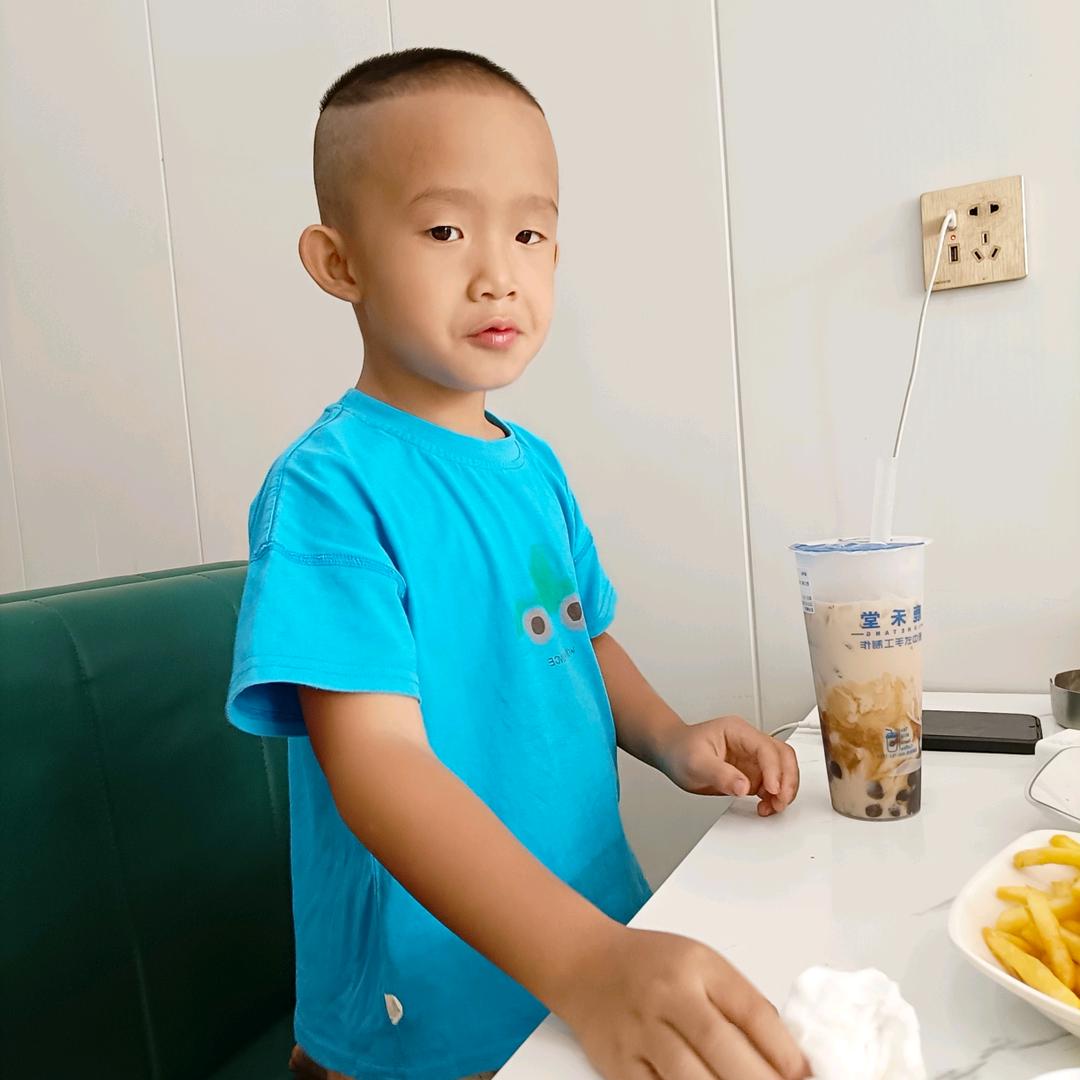 我只想平凡的……