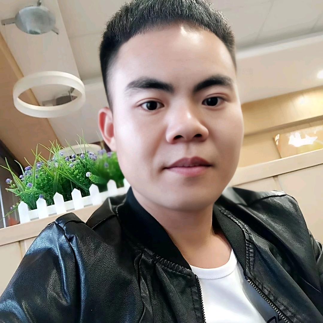 张 少 (情感文案)