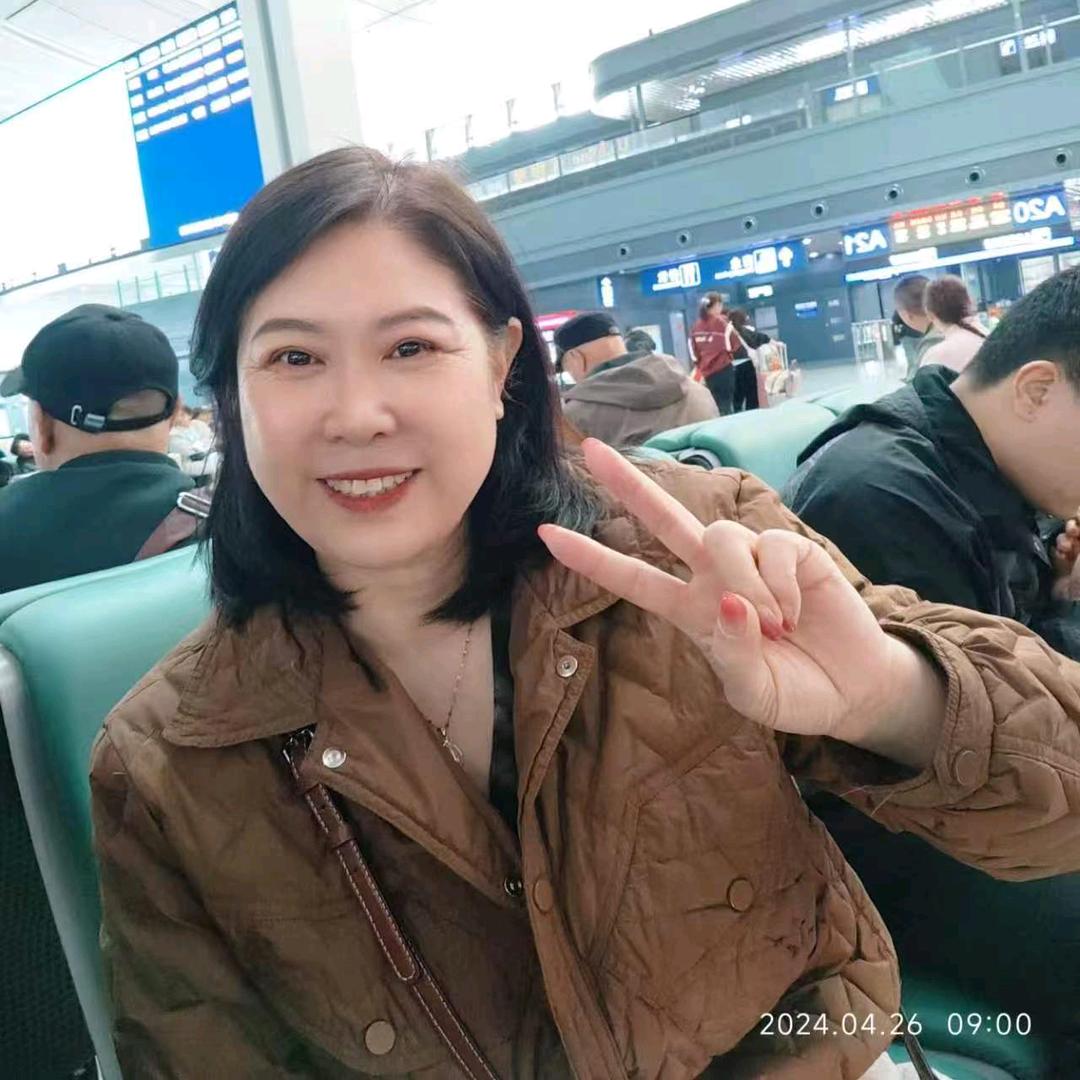 在邢台做护肤的文苹