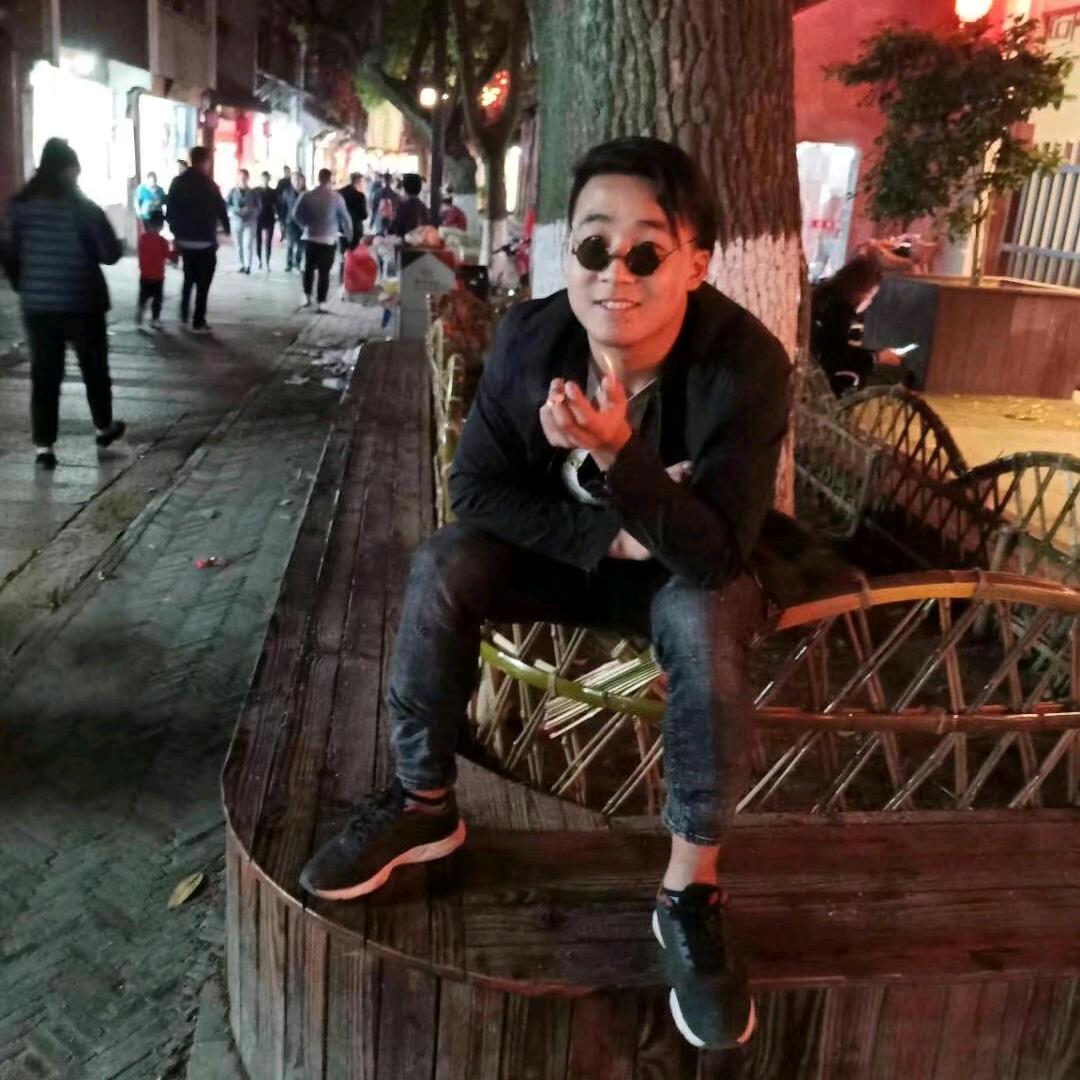 阿虎《在苏州》