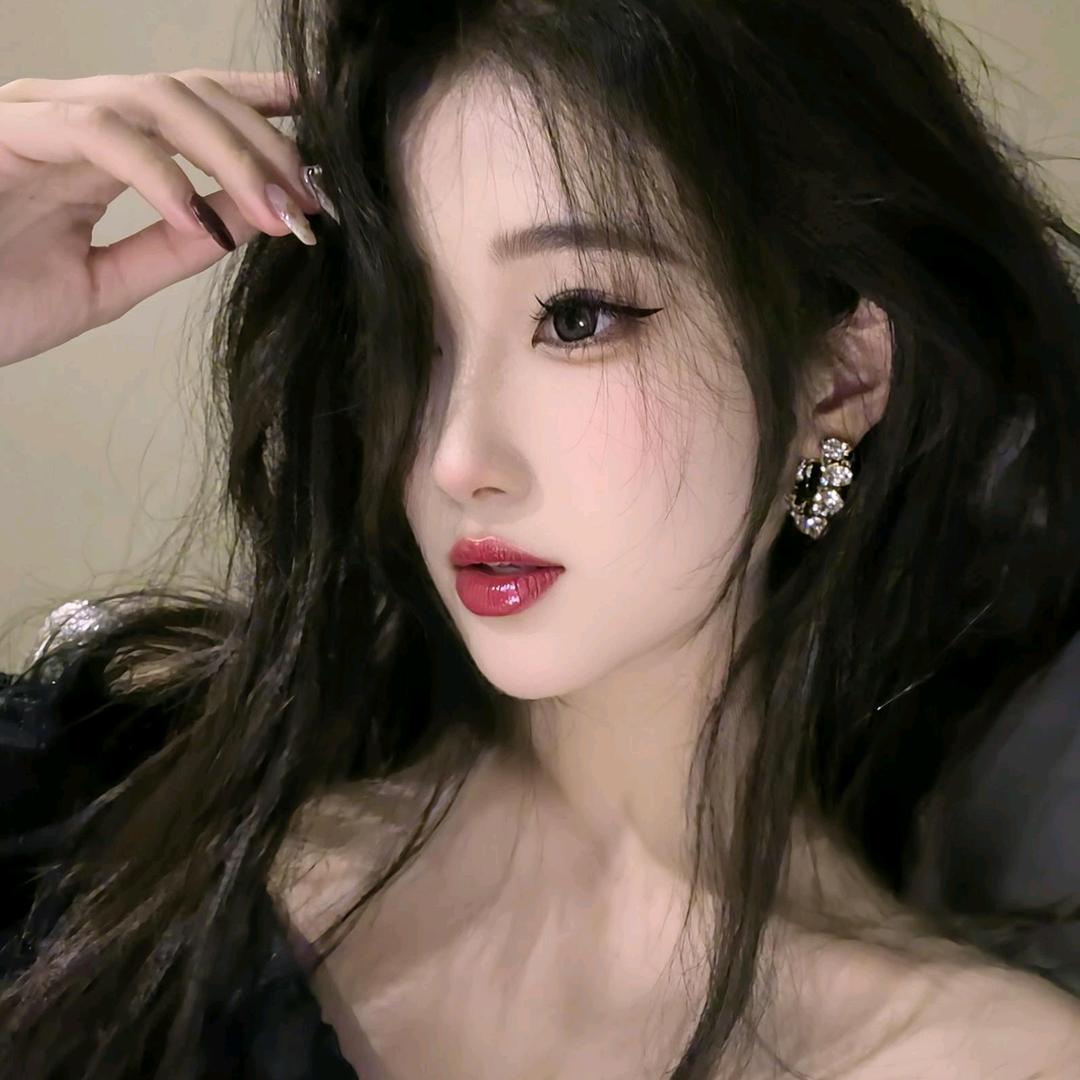 脸-点也不圆^_^