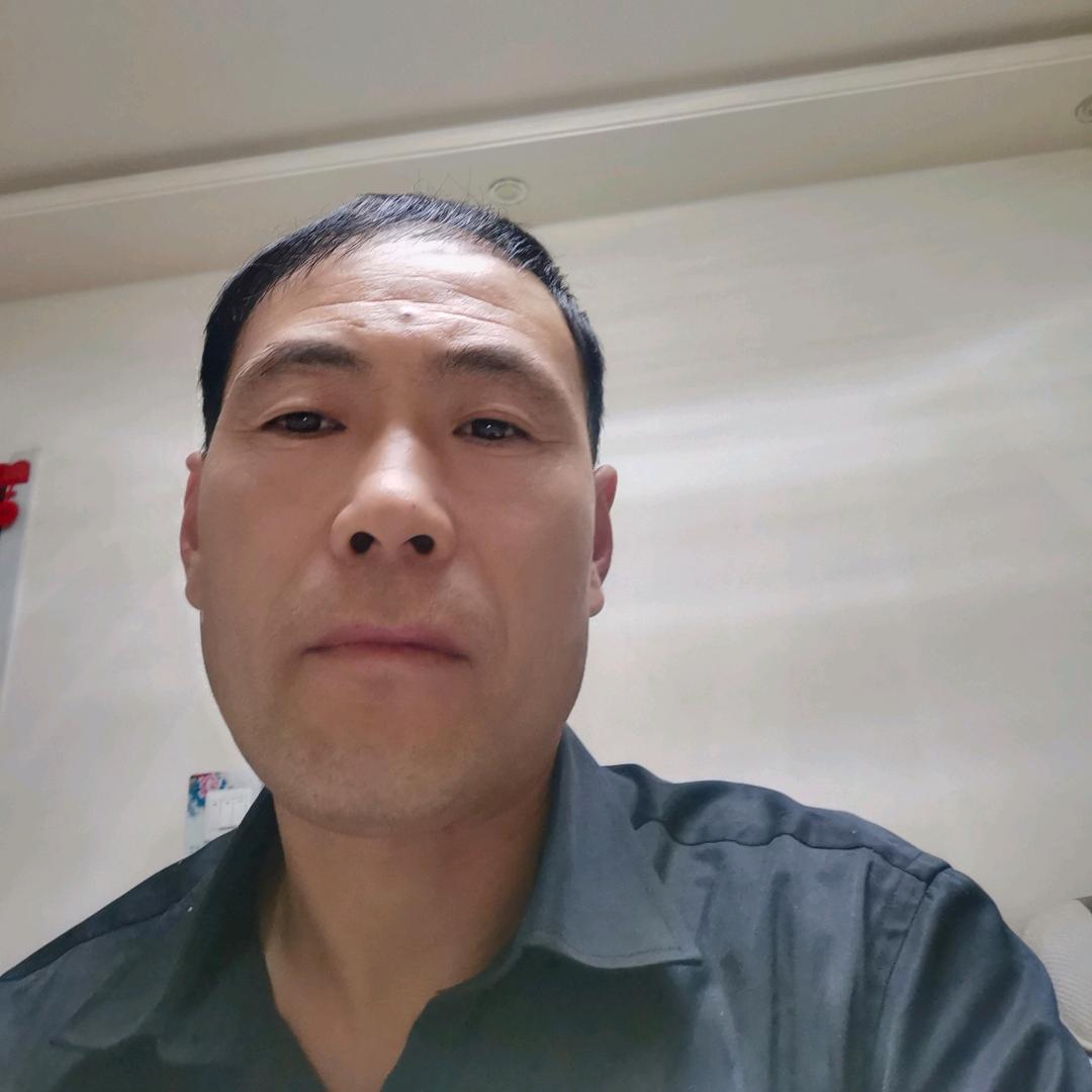 愛意随风起/.🎀