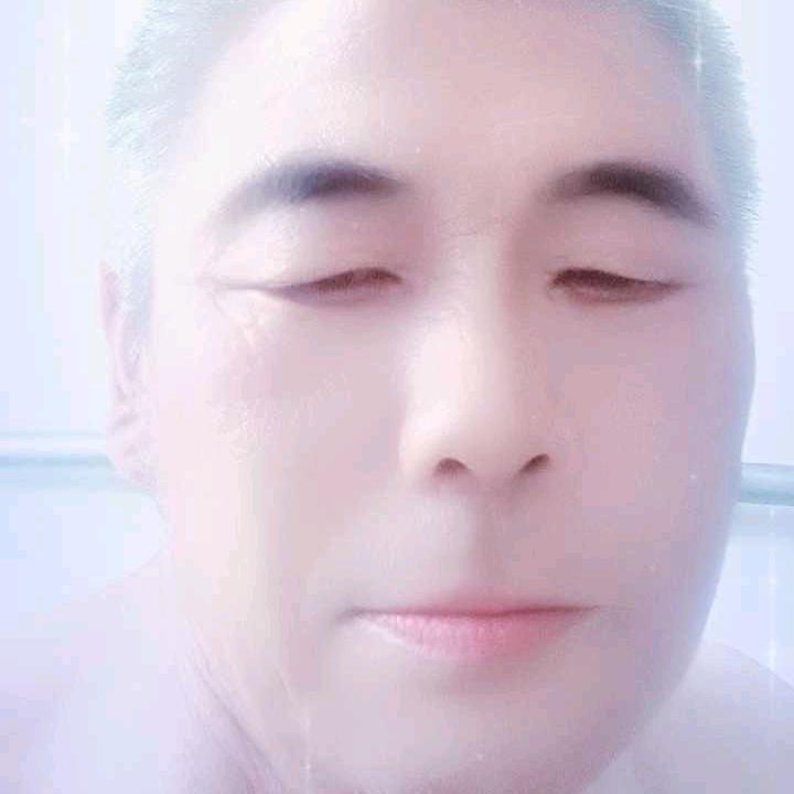 ，蓦然回首