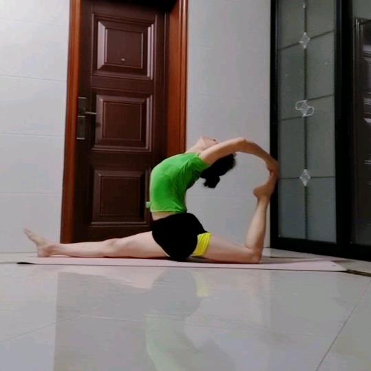 65年老阿姨