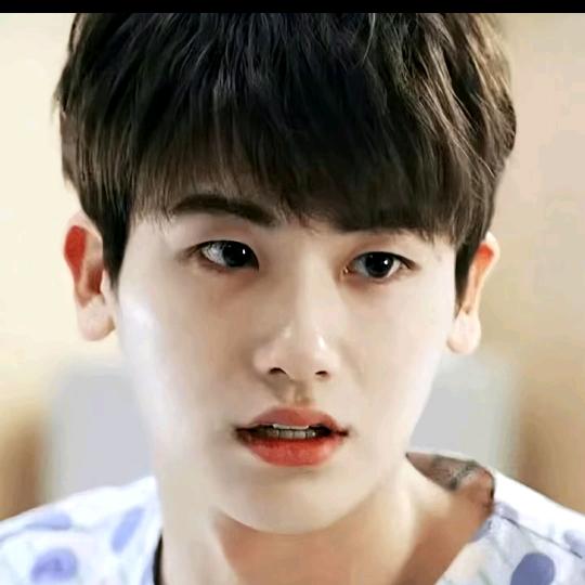 吃葡萄就吐葡萄皮