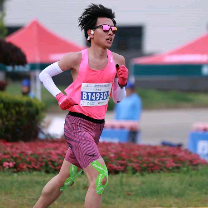 见过鹊跑步吗