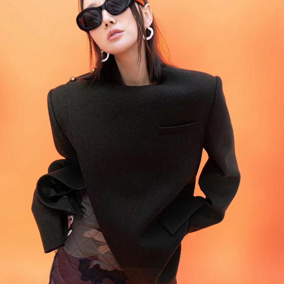 洛哥(穿搭甄选)