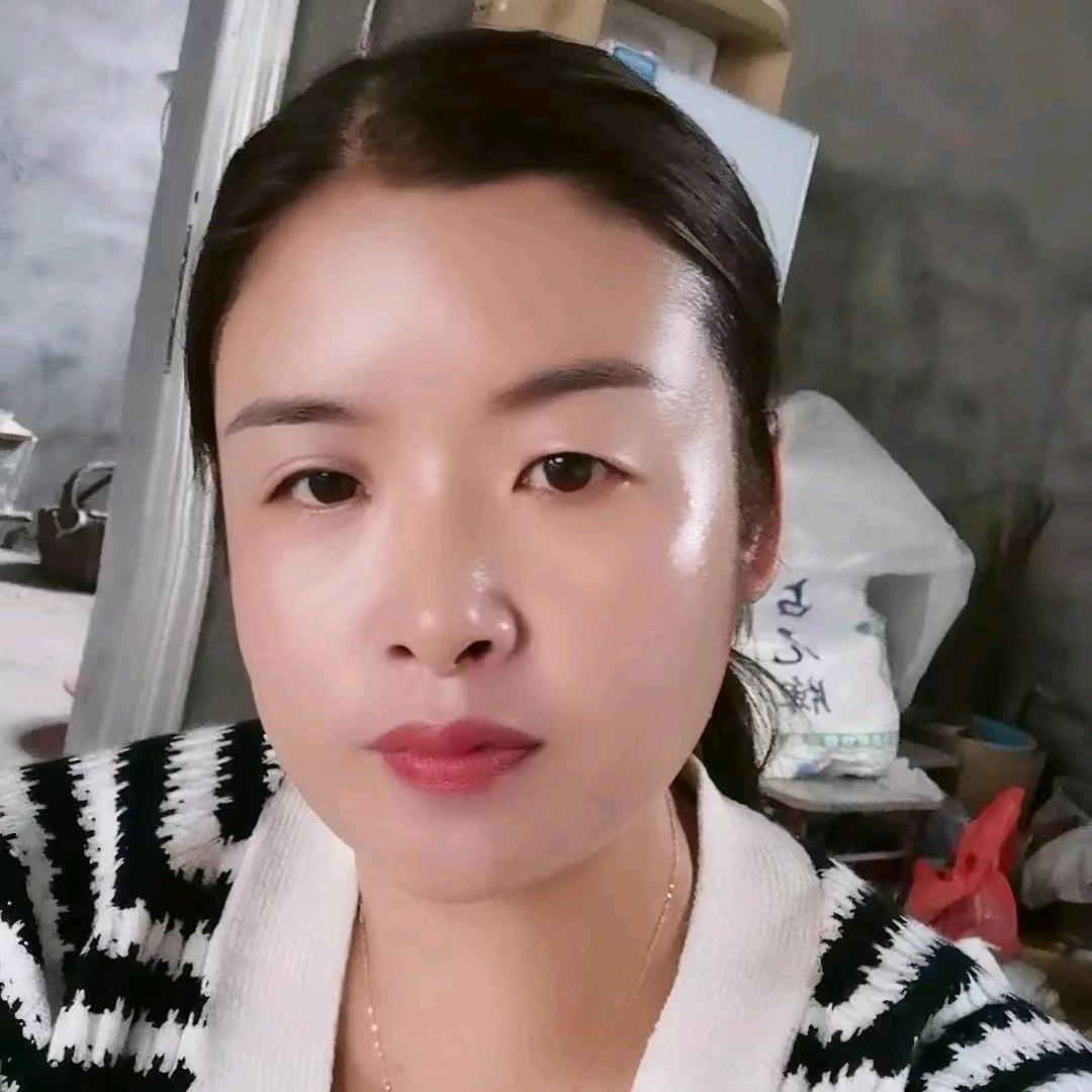 艳艳:🎤《首播》
