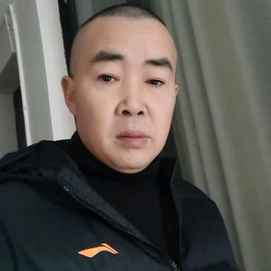 蓝天哥