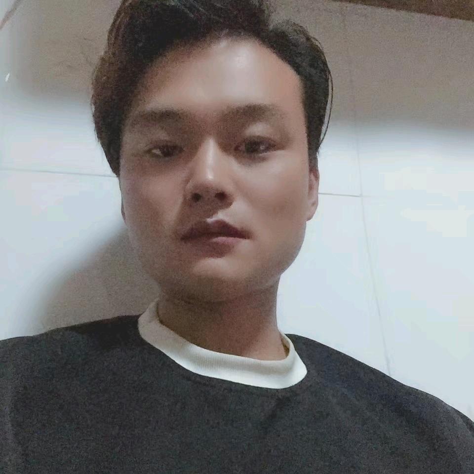 @万伦