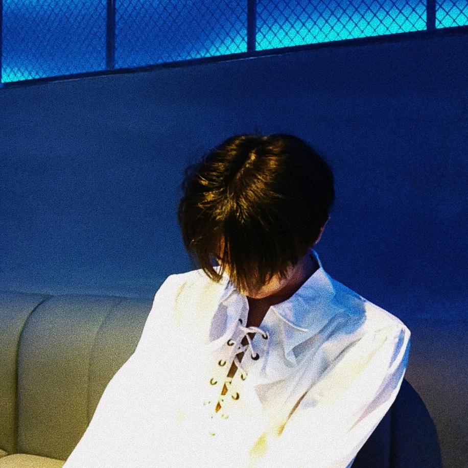 李倾雨798。