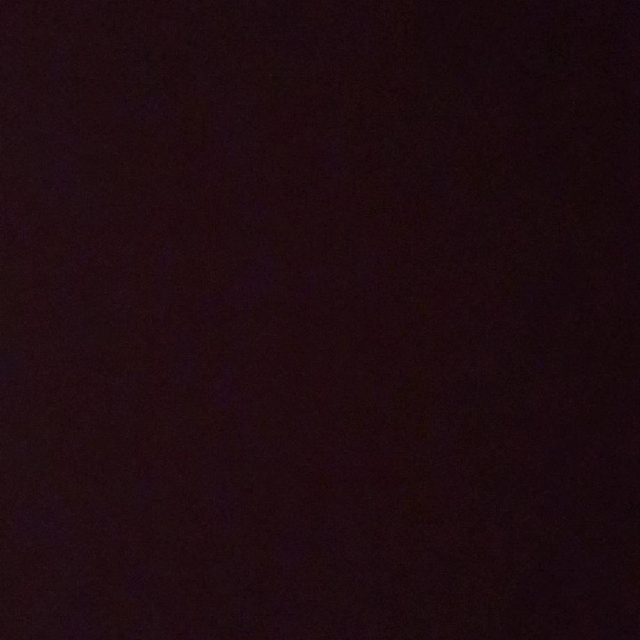 纯黑色