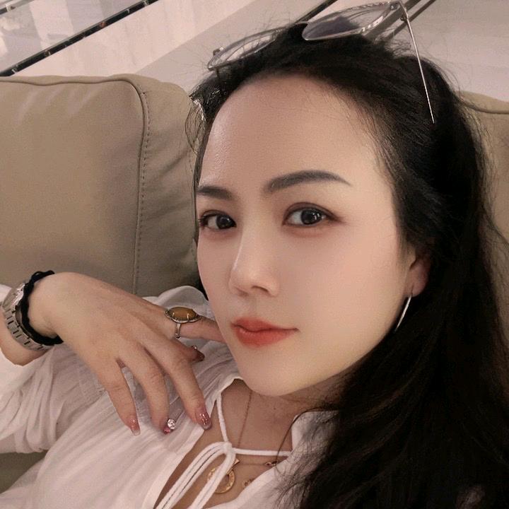 阿洛女装