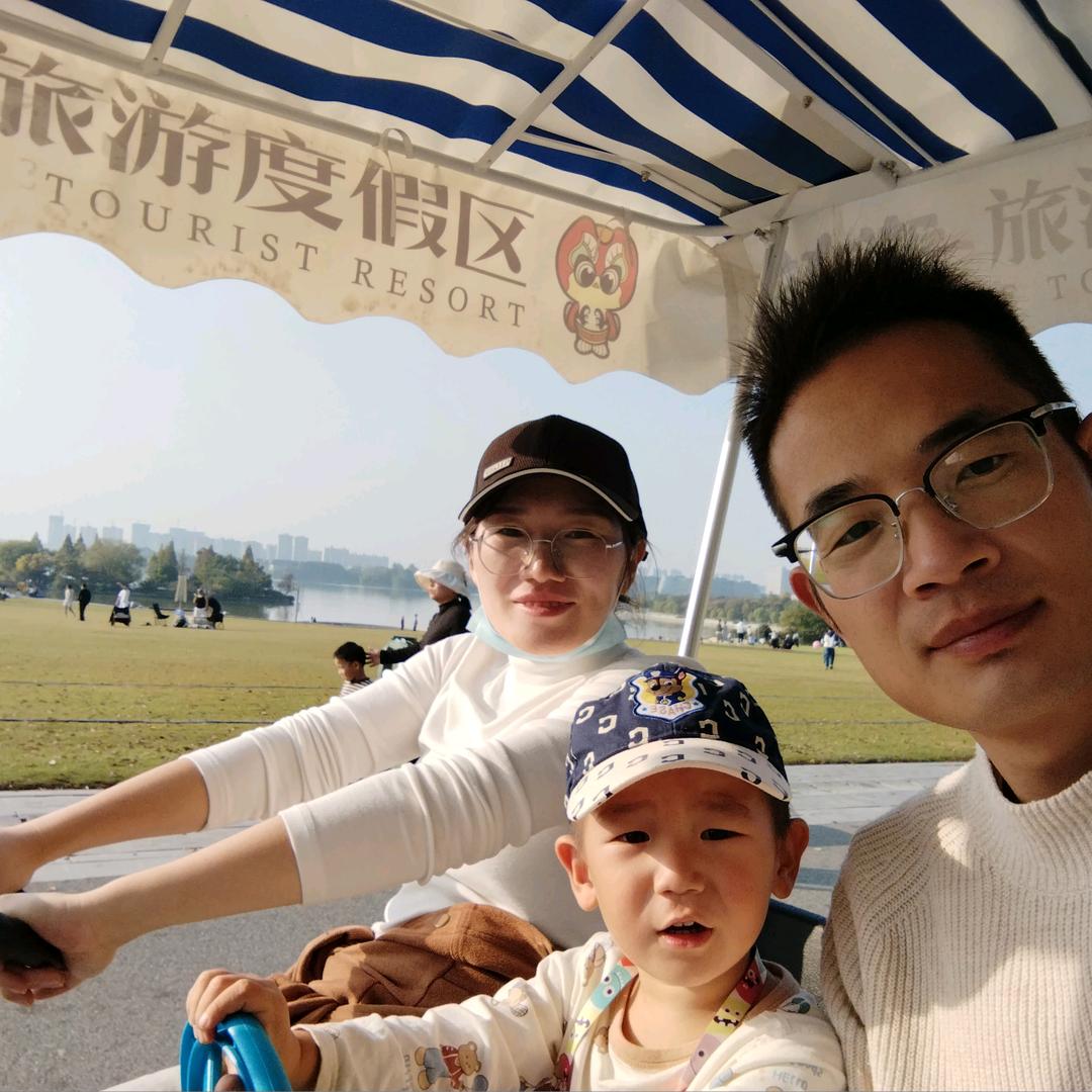 哈哈^小言仔 首播