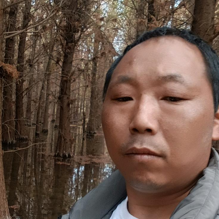 苦酒煮清欢。♥(｡￫v￩｡)♥