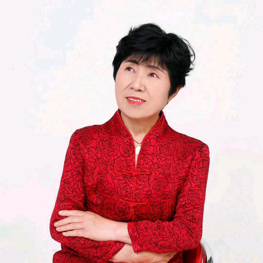 龙四姐