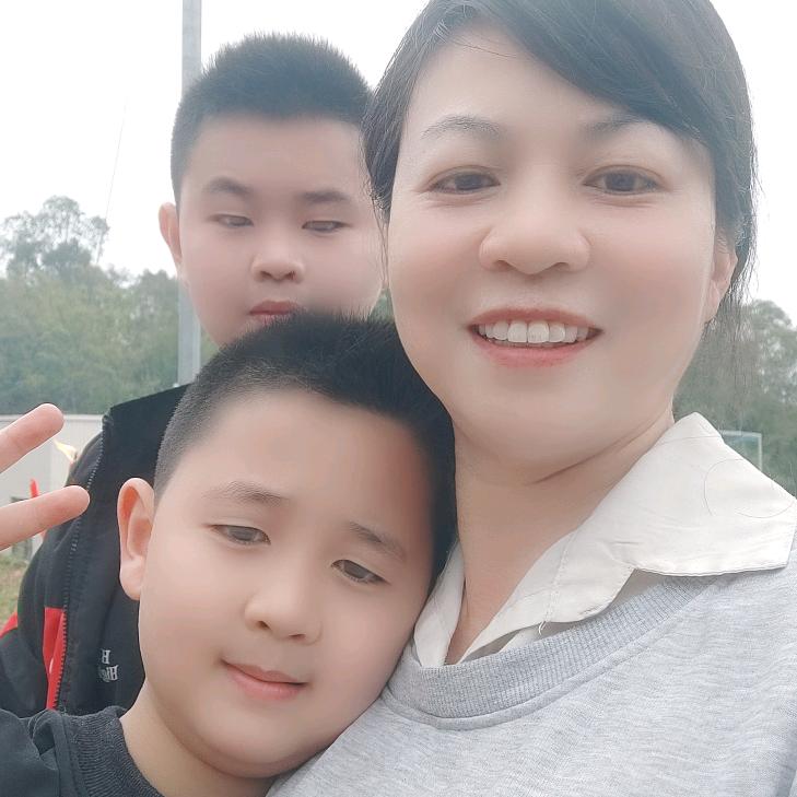 王彩平