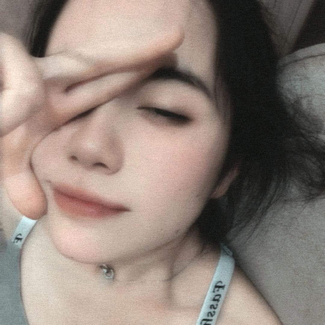 小艺艺_