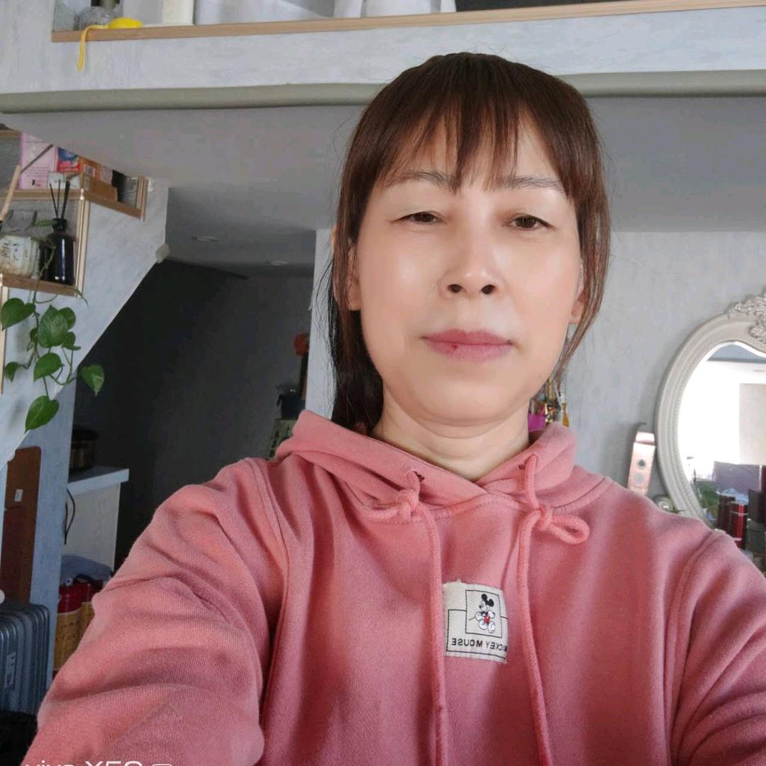社渚三姐头疗养生馆