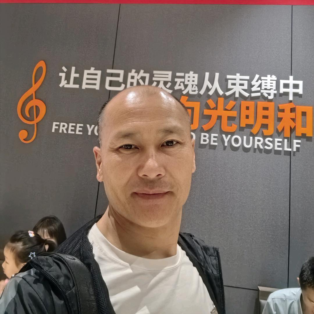 艾越醇黑咖啡工厂店