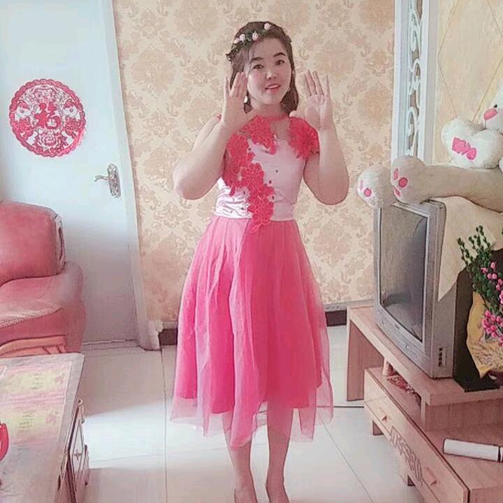 好莱屋蛋糕店【可预订鲜花】