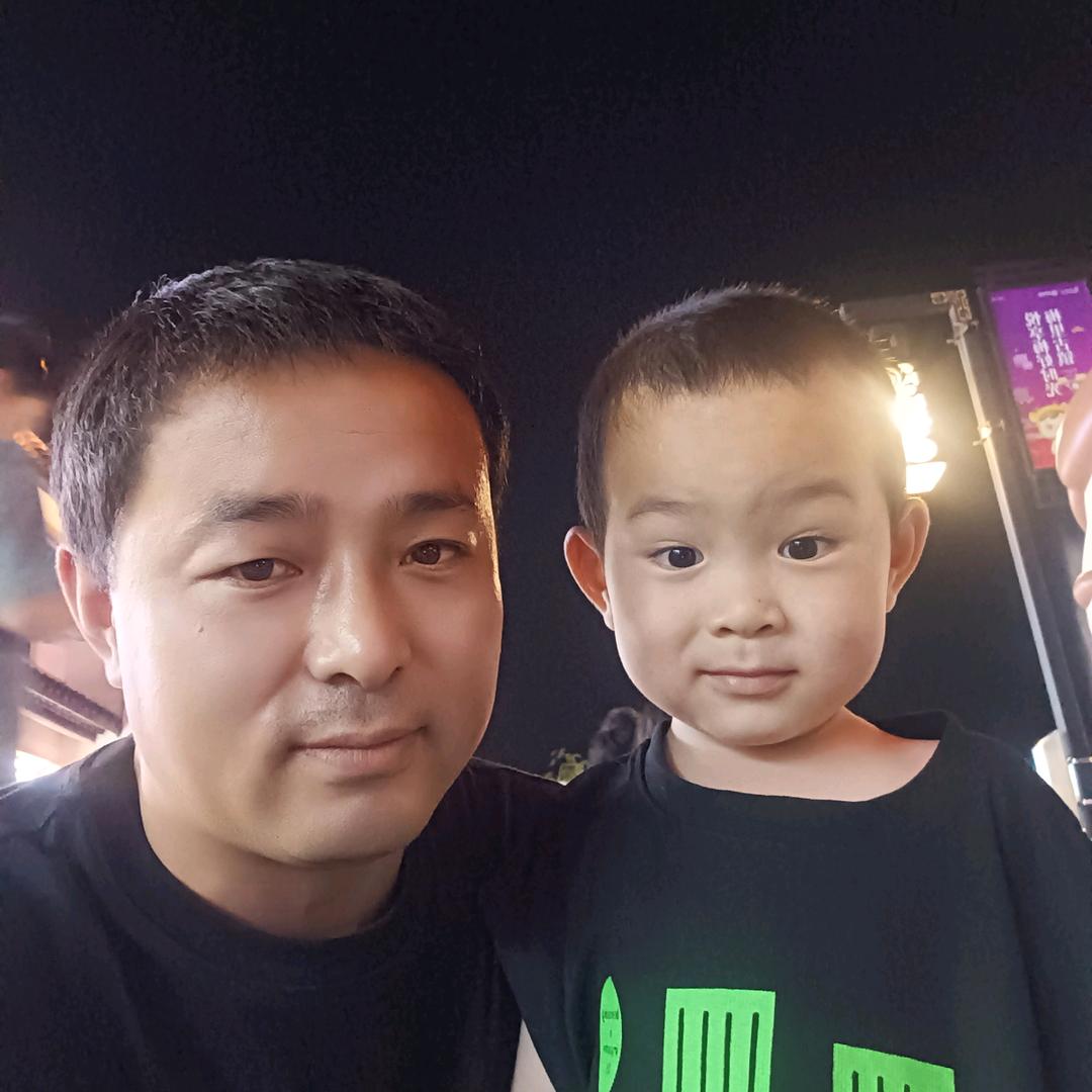 漫不经心，谁敷衍谁