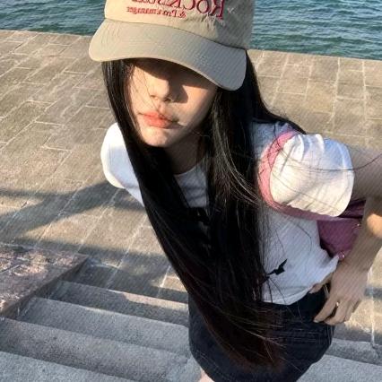 𝙆𝙞𝙩𝙩𝙮💤