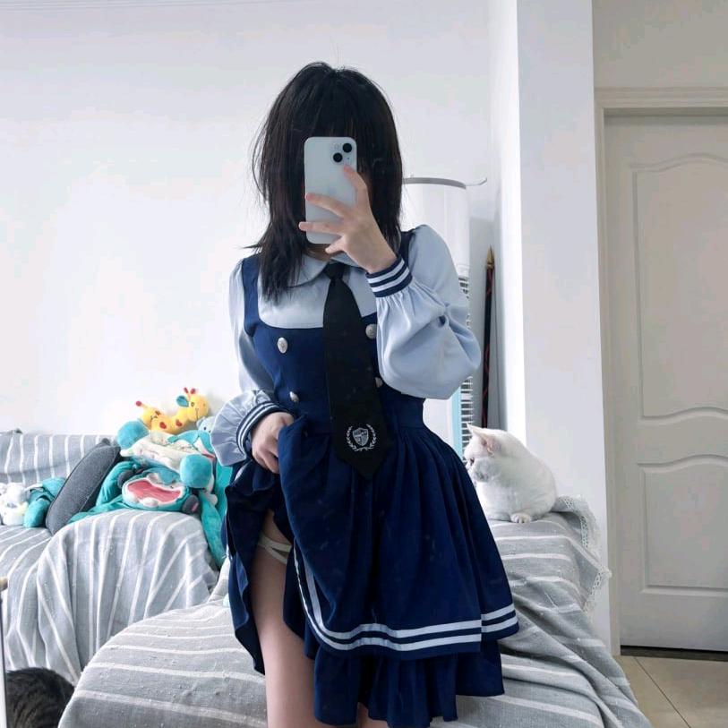 小小的