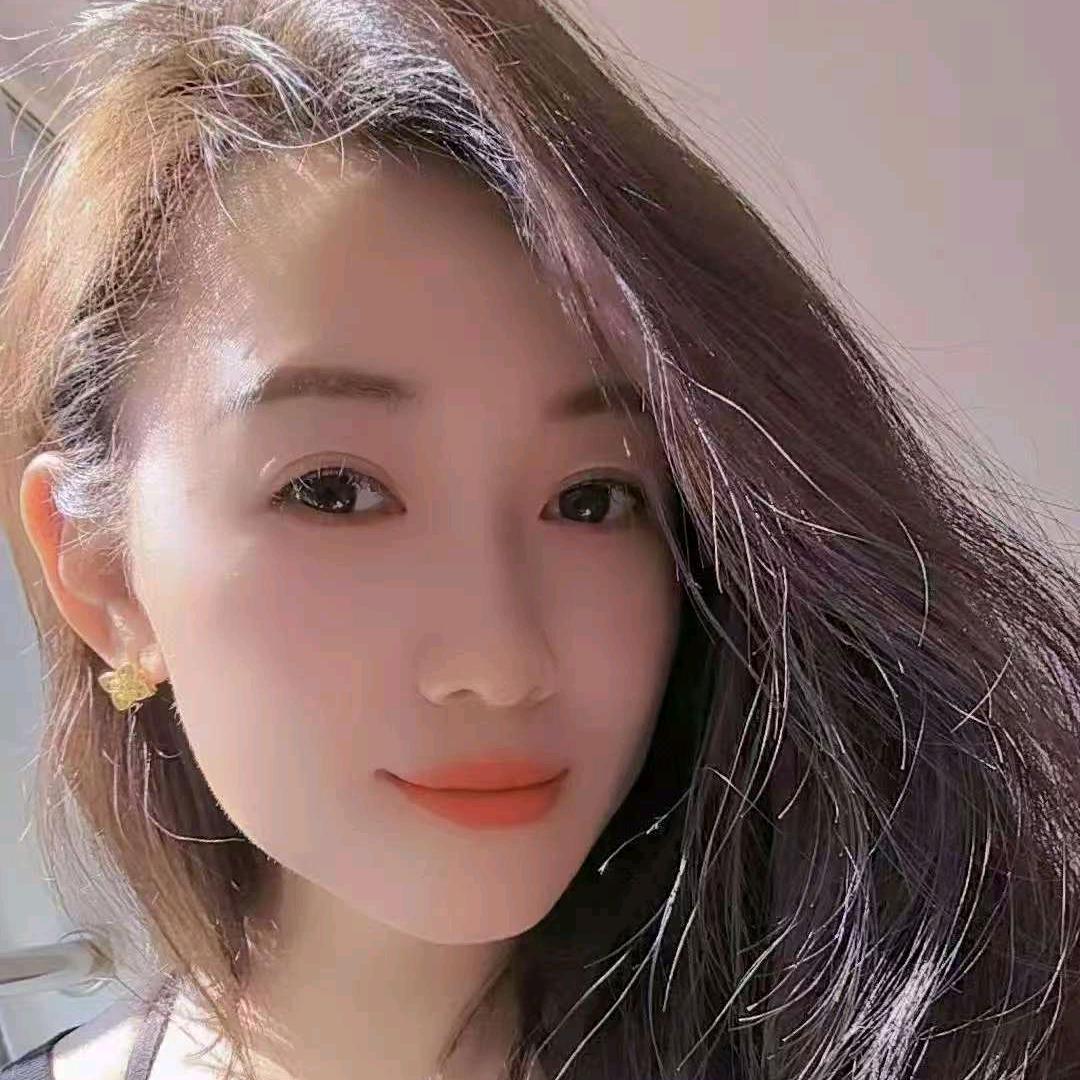 璐璐 烟台佬板娘