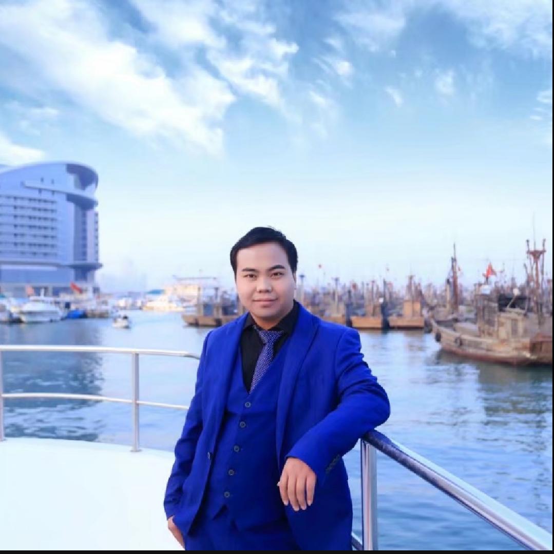 Michael 旅行执行官