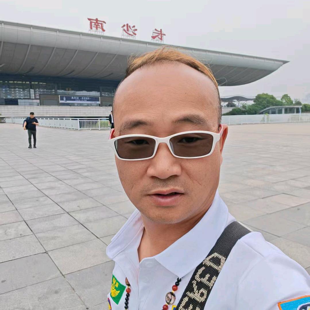 赣南明教练