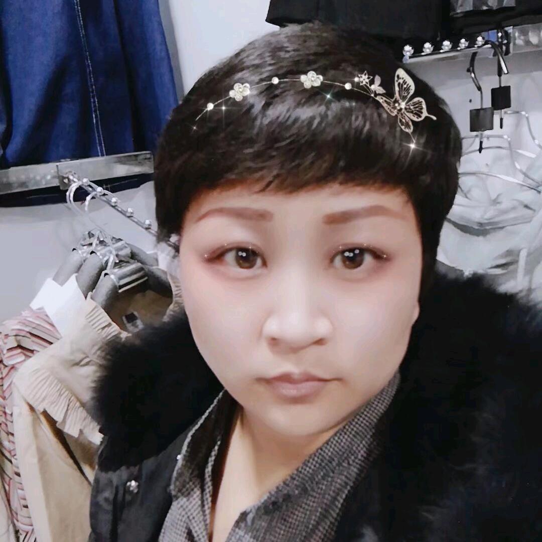 轻纺城健身队雯姐