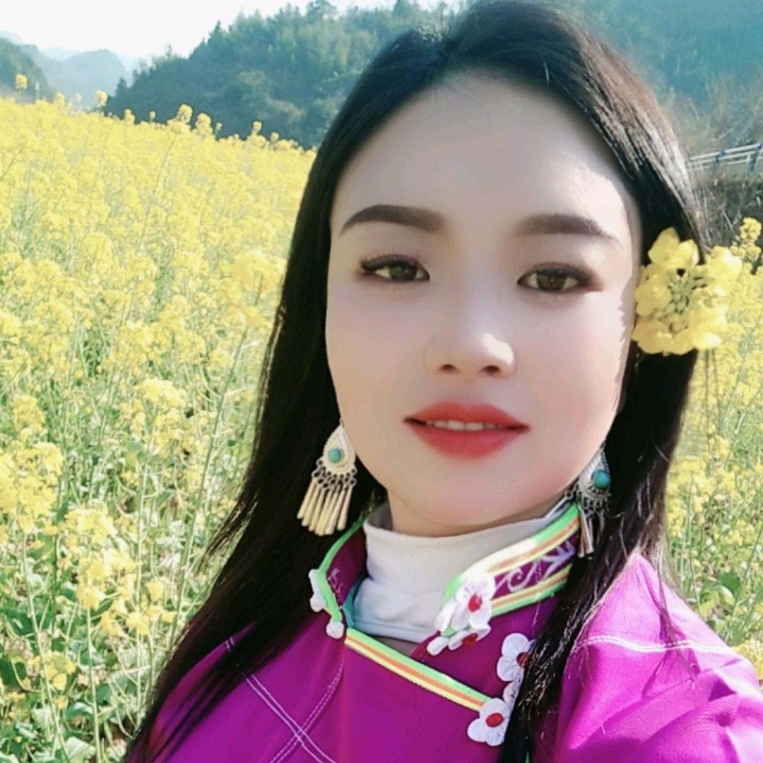 苗家阿妹斗鸡养殖生涯【连赞拉黑】