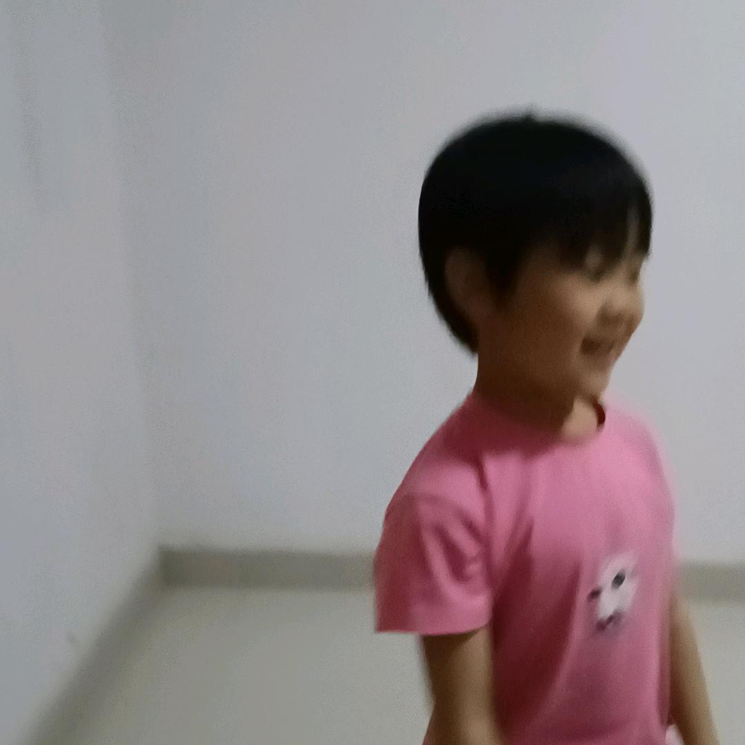 开心(*^ω^*)
