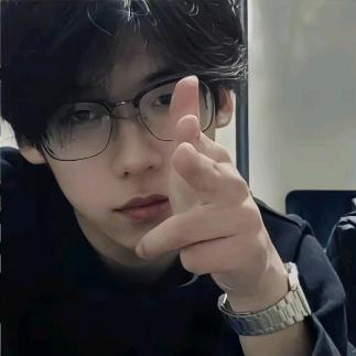 乂氼到失眠的小熊