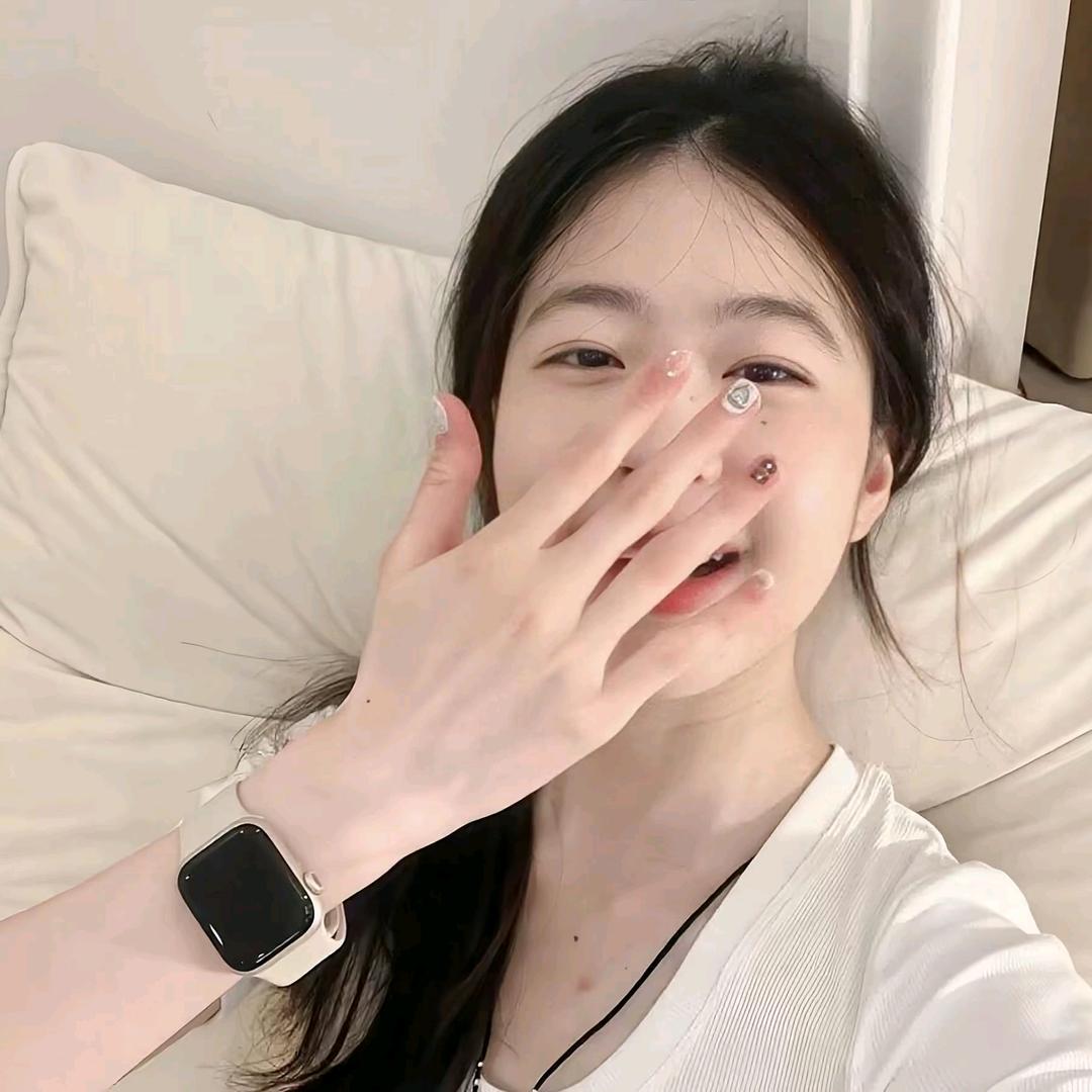 小理理.