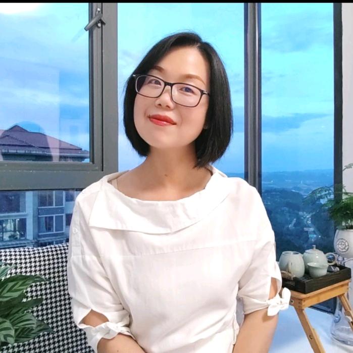 心理咨询师 徐春